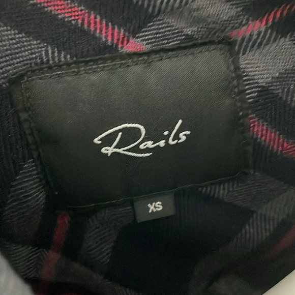 Rails Plaid Button-Up Shirt XS - Picture 7 of 10
